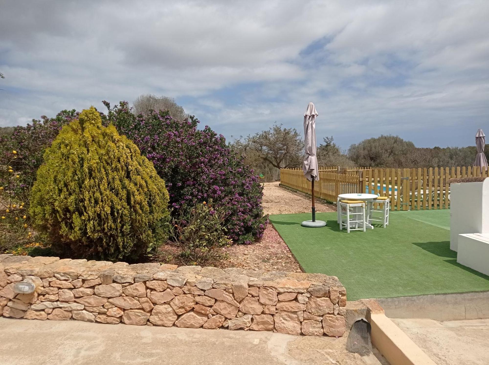 San Francisco Javier Casa Rural Es Cap De Barbaria מראה חיצוני תמונה